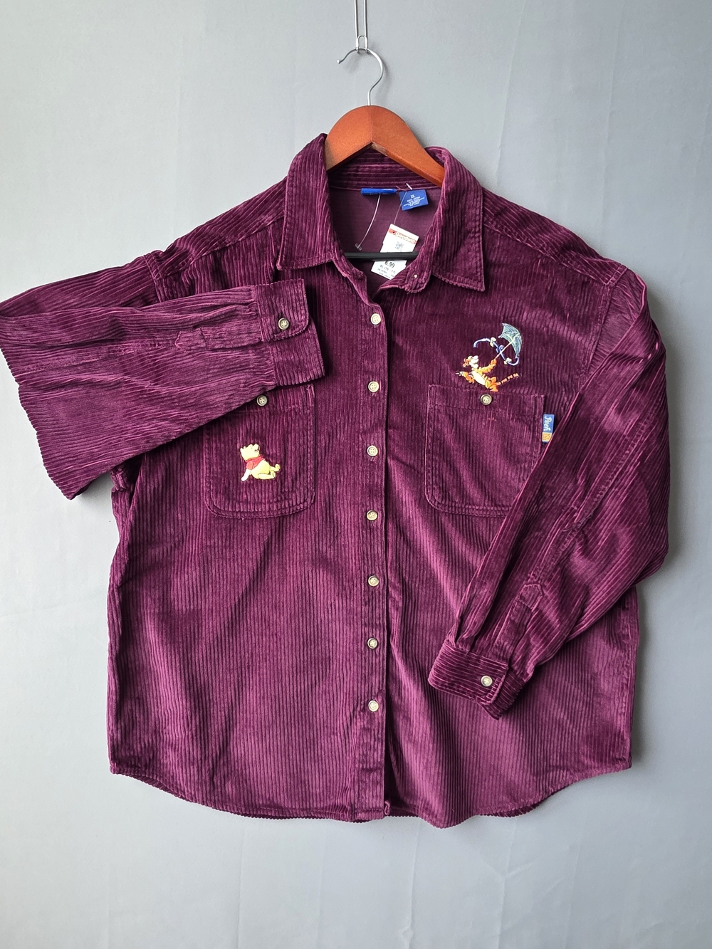 Disney Winnie the Pooh Tigger Corduroy Shirt Jacket XL Burgundy Embroidered